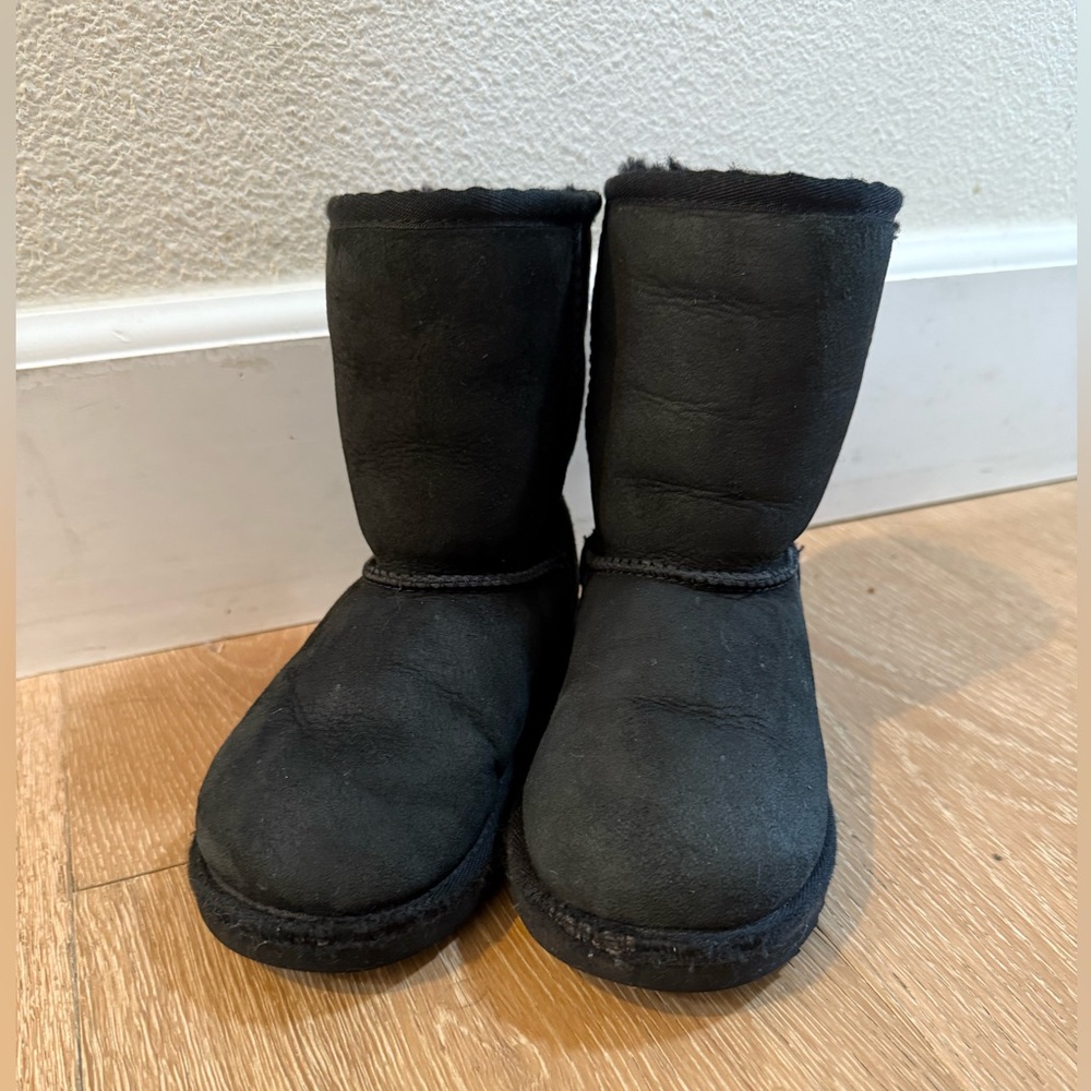 Kids UGG Classic Black Sheepskin Boots